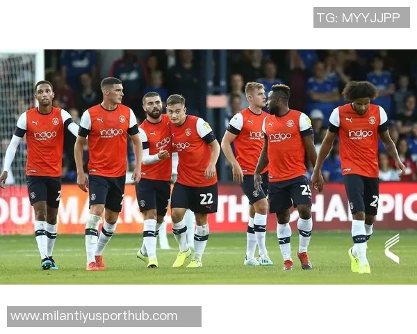 小克鲁伊维特热爱罗马足球期盼球队夺得意甲冠军荣耀